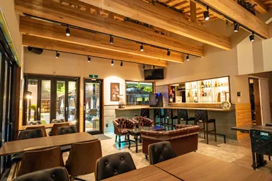 Stella cafe／Mountain bar