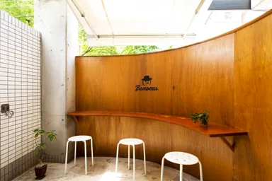 テラス席もあります