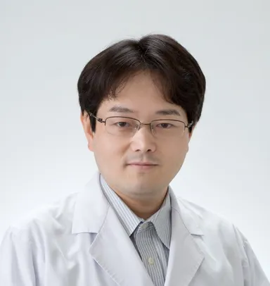 上本町わたなべクリニック院長