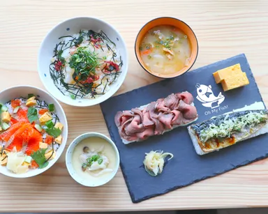 サーモン丼・押し寿司・宇和島鯛めし・豚汁・茶碗蒸し