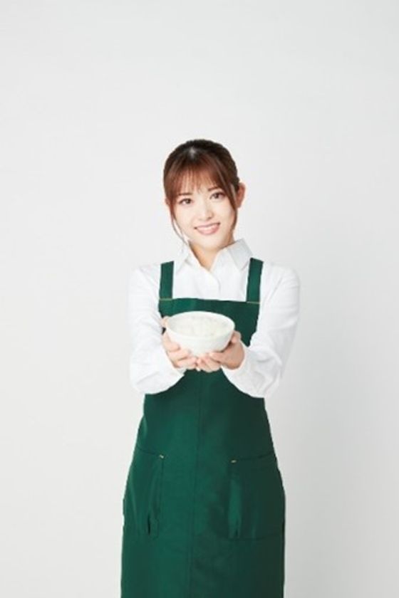 JAグループから、乃木坂46 松村沙友理さんに
お米一生分「3.6トン」贈呈