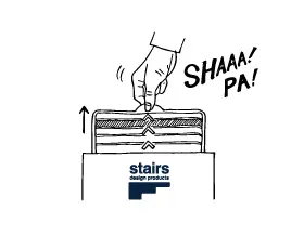 全ての製品に必要なものを取り出しやすくするスライドポケットがついています