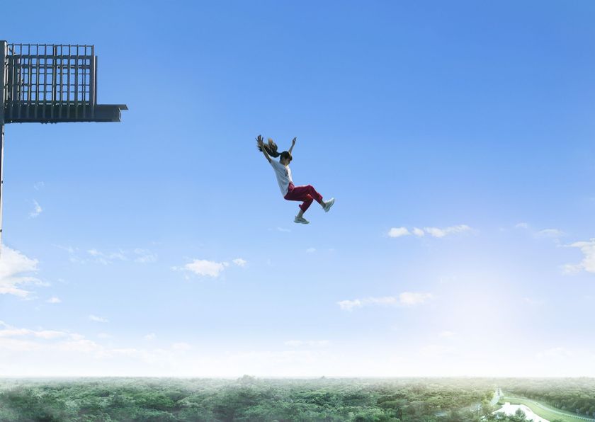 ネスタリゾート神戸
大人気！5万平方メートルに及ぶ広大なエリア
「アドベンチャー・キャニオン」内に
2021年7月8日(木)「キャニオン・ダイブ」新登場
