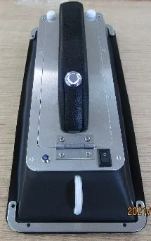 UV殺菌ダスター　照射スイッチ