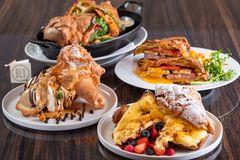 「ポップオーバーカフェ」オープンテラスで開催 「ポップオーバーカフェ」オープンテラスで開催