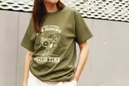 PEANUTS Cafe オリジナルTシャツ“LIFTING”