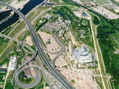 世界淡水魚園「オアシスパーク」の属する河川環境楽園航空写真