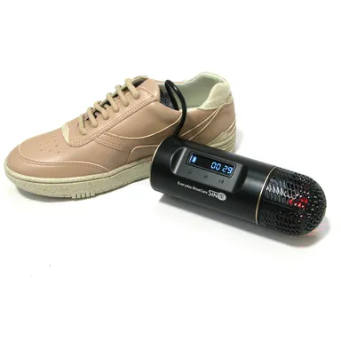 靴の中に入れるだけ！