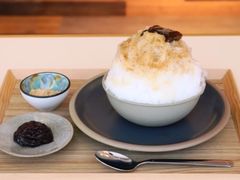 かき氷(ほうじ茶金時 黒糖わらび餅 生練乳)　1,080円