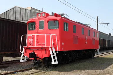 電気機関車　イメージ