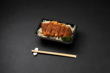 えびすもち豚ロースソースかつ丼(￥1,280)