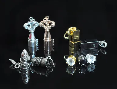 ジャックピアス(R)キャッチ