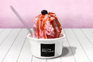 「Berry one鎌倉」一番人気のアイスクリーム『ベリーベリーストロベリー(600円/税込)』