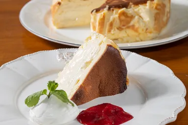 バスクチーズケーキ
