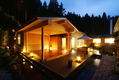 大浴場露天風呂 桧タイプ