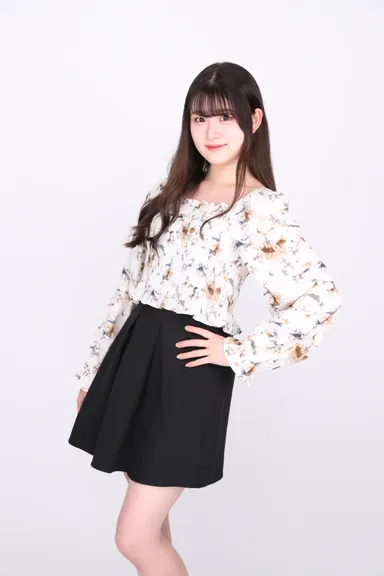 雛巳風莉(ひなみ かざり)