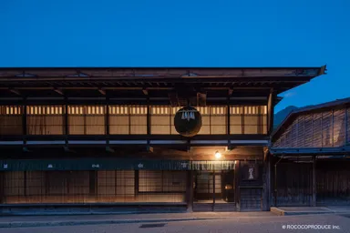 歳吉屋(旧杉の森酒造)外観