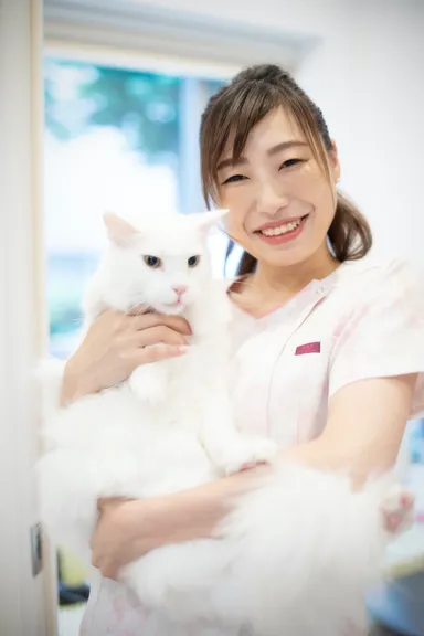 表参道の動物病院「FLORA」獣医師　ゆき院長