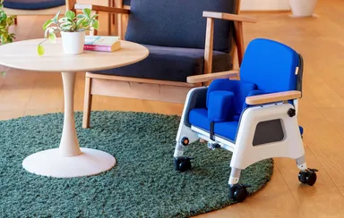 出展製品：小児向け座位保持装置「バンビーナposi(ポジ)」(完成用部品)