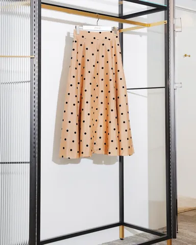 ハンドメイドパール付け襟ニット　9,900円