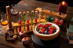 「魔法の実験室」をイメージしたデコレーション＆スイーツ(2)