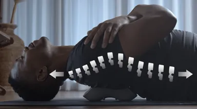 美しく理想的な姿勢に