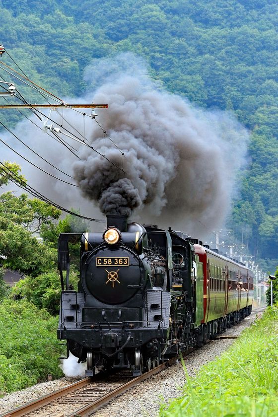 SLパレオエクスプレス運行開始から34年8/21(土)に熊谷駅-三峰口駅間