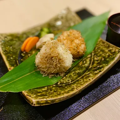 しゃこおむすび