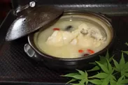 名古屋コーチンスープの参鶏湯(冷凍自動販売機)
