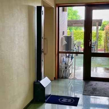 介護施設従業員通用口