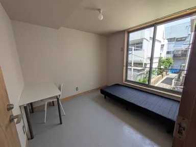 Glocal Sharehouse YANeYANe　部屋4