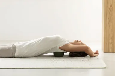 背中・肩甲骨のコリほぐし