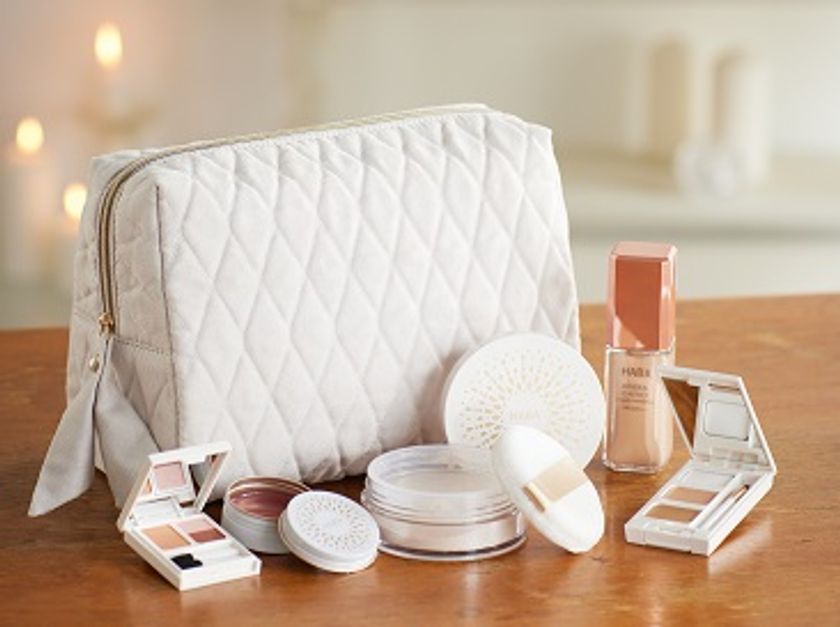 2021ハーバー冬の限定コフレ
2021年10月26日（火）より数量限定新発売
『リラックスホリデーコレクション』