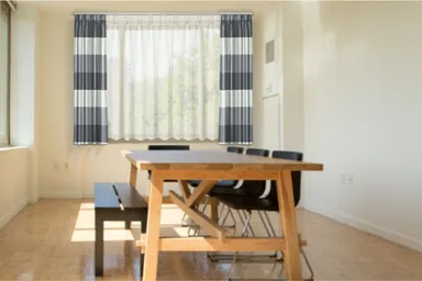 椅子色からの提案(開)