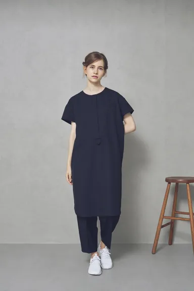 ストレート ワンピース