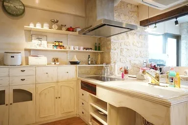 ヨーロッパのお城のようなシェアハウス