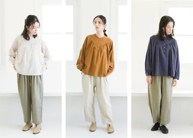 テンセルコットンギャザーブラウス　6,490円(税込)　サイズ：M　カラー：ベージュ、キャメル、ネイビー