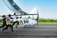 鳥人間コンテスト2021で定常飛行に成功した「かささぎII」
