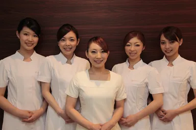 銀座店　スタッフ