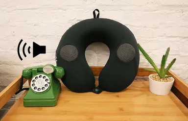 大音量で音楽を楽しむ