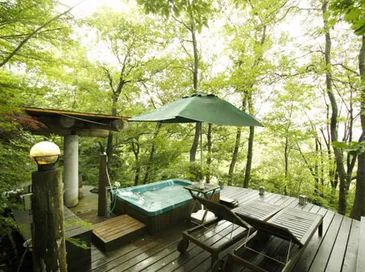 露天風呂・デッキ