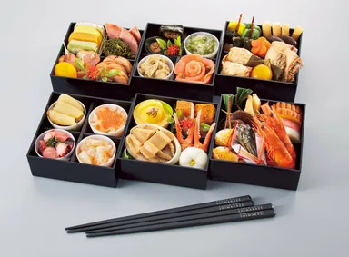 近鉄50000系「しまかぜ」和洋おせち