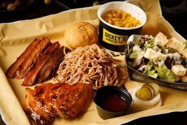 3ミートプレート2,180円(税込)