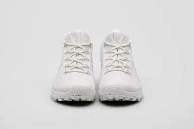 街でもアウトドアでも活躍