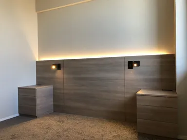 寝室にも機能美を