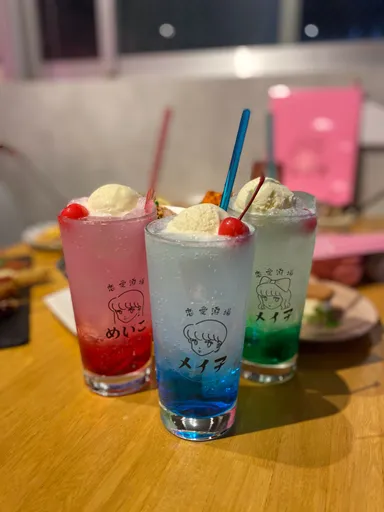 乙女心をくすぐるかわいいクリームソーダ