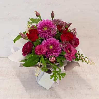 そのまま飾れるブーケLイメージ_日比谷花壇