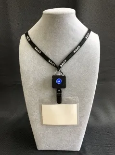 名札をつけた場合