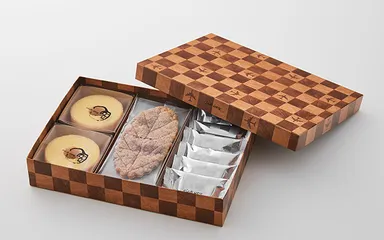 ハリエ・アソート 羽田空港限定　2,451円(税込)