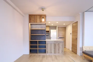 ナラ(オーク)を使う事で明るいダイニングに